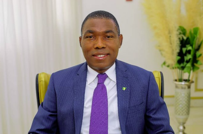 Nigerian Presidential Candidate Urges Coalition Against Old Politicians