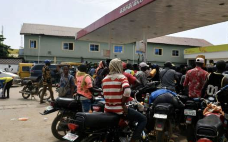 Nigeria's state oil firm increases petrol price