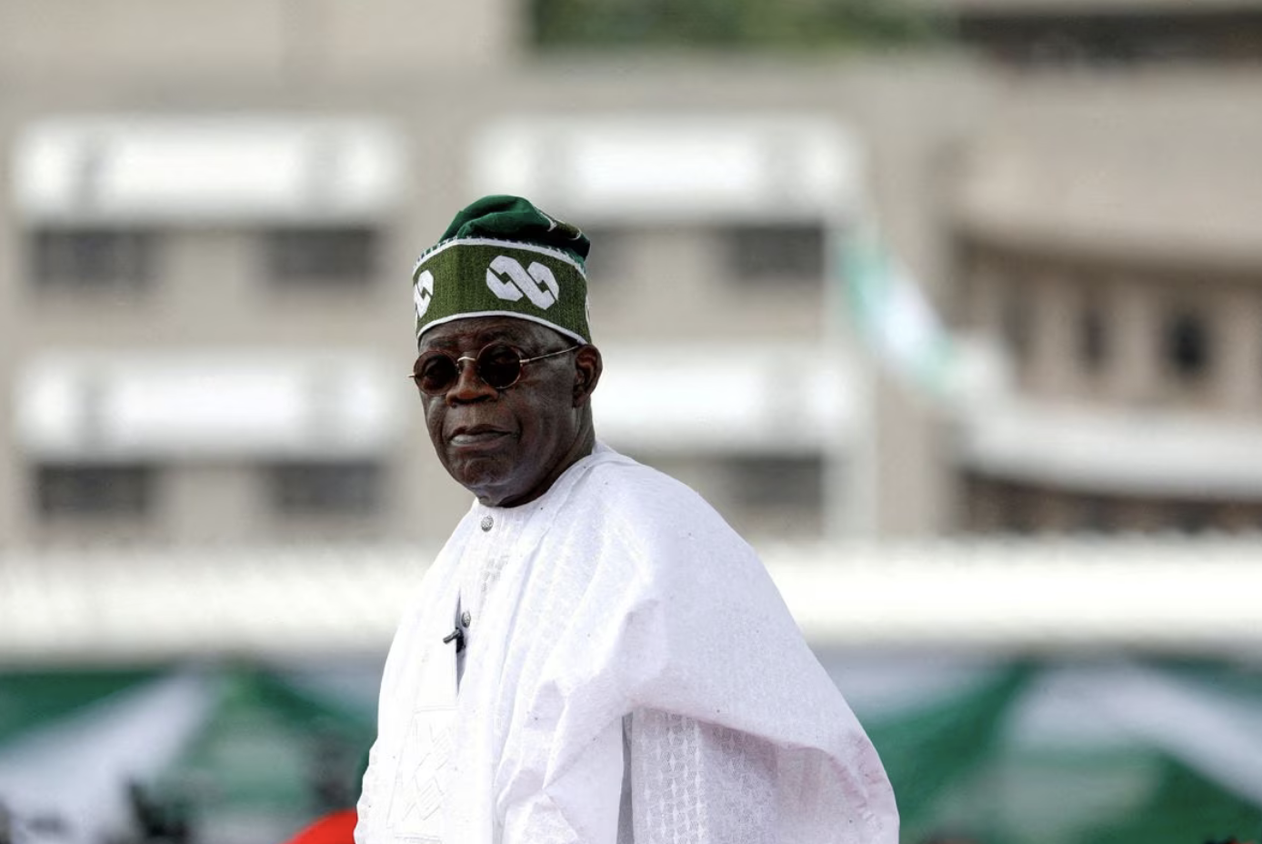 Nigerian lawmakers OK president's extra spending request amid criticism