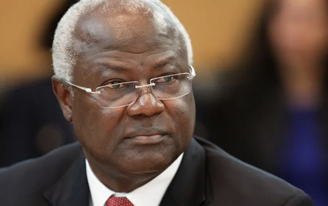 Ernest Bai Koroma: Former president can leave Sierra Leone amid Nigeria exile rumours