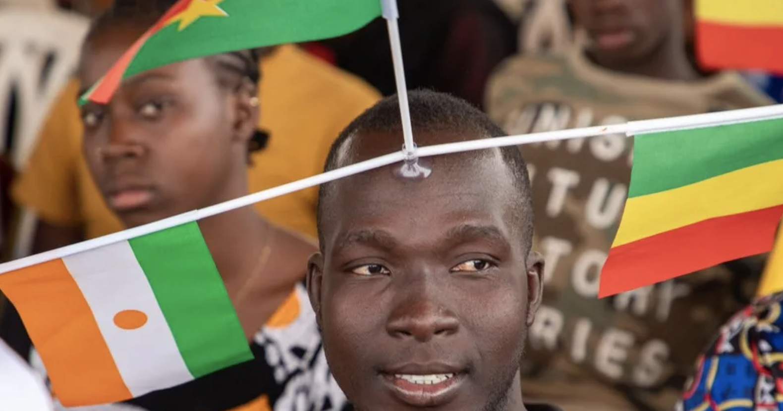 Niger, Mali and Burkina Faso to form joint force to fight jihadists