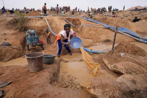 Nigeria: 6 Illegal Mining, Processing Sites Shut Down in Niger