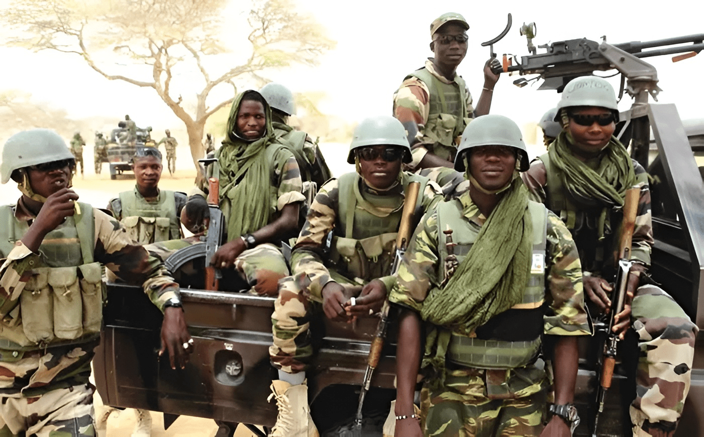 Nigerian Troops Arrest Kidnap Commander, Recover $1000, Weapons