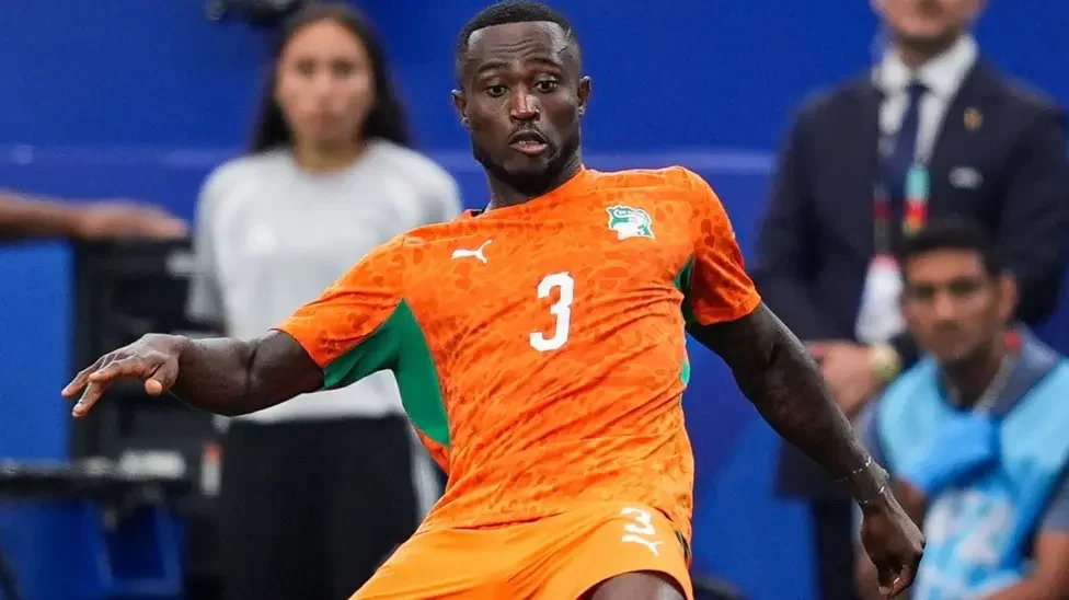 Wolves announce signing of defender Konan