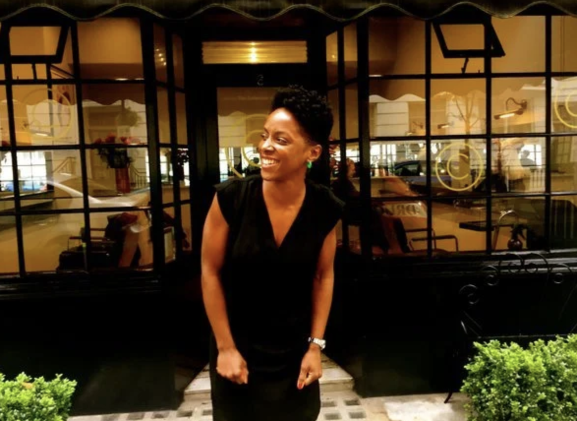 22 days  of my life.  Hair cuts &amp; Baggage.