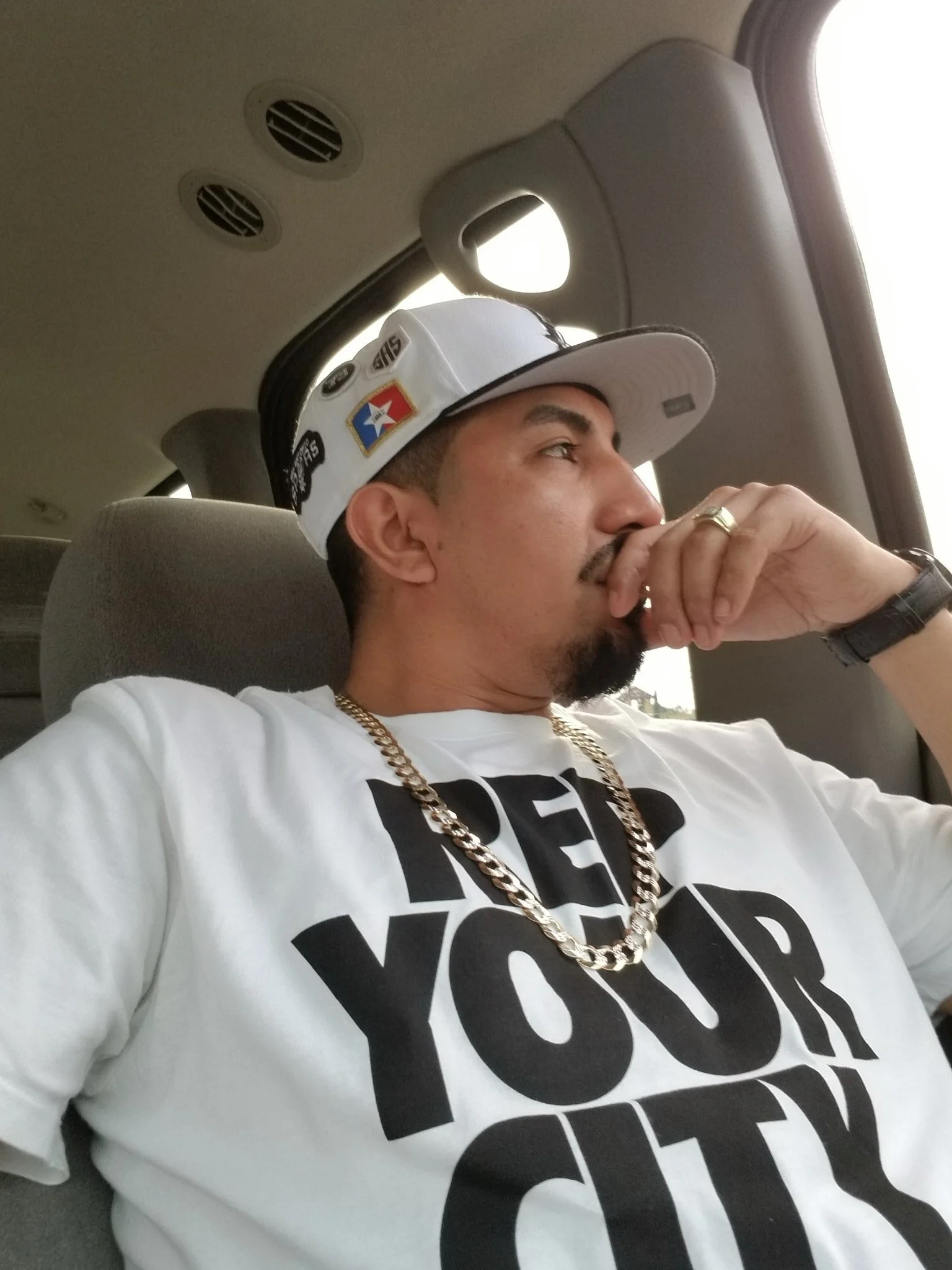 Sneakerhead Spotlight: Tony aka @210gotkickz 