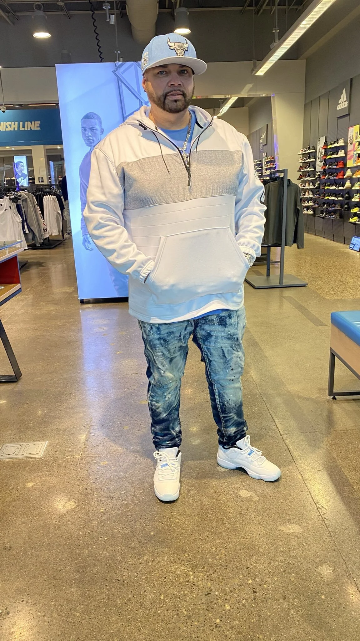 Sneakerhead spotlight: Mike aka @leezybaby34