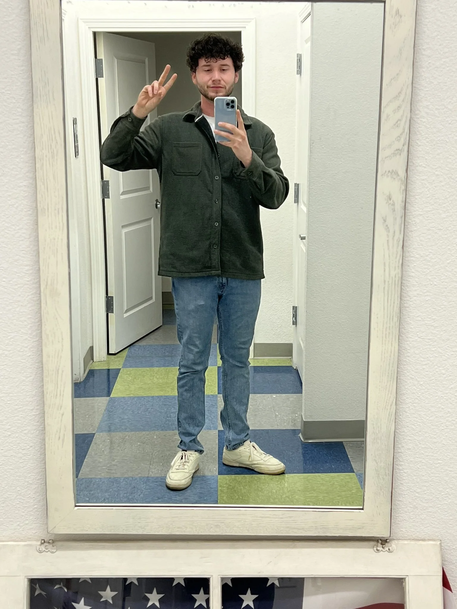 Sneakerhead Spotlight: Julien Aka @JayyySmooove