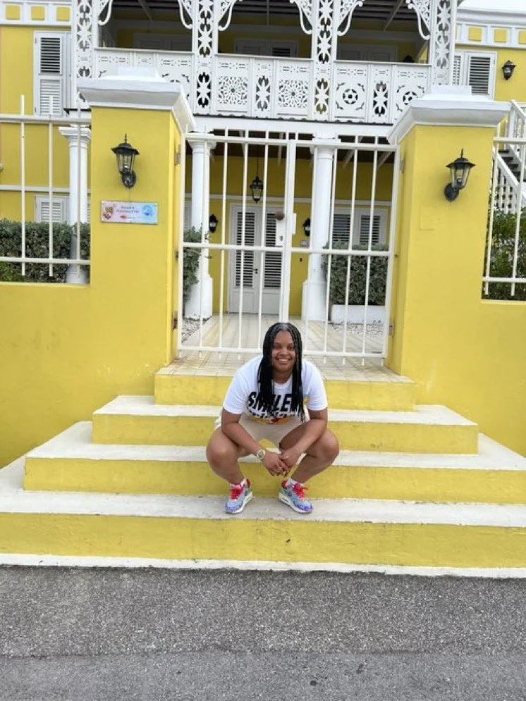 Sneakerhead Spotlight: Lisa AKA @MiniFeetLi