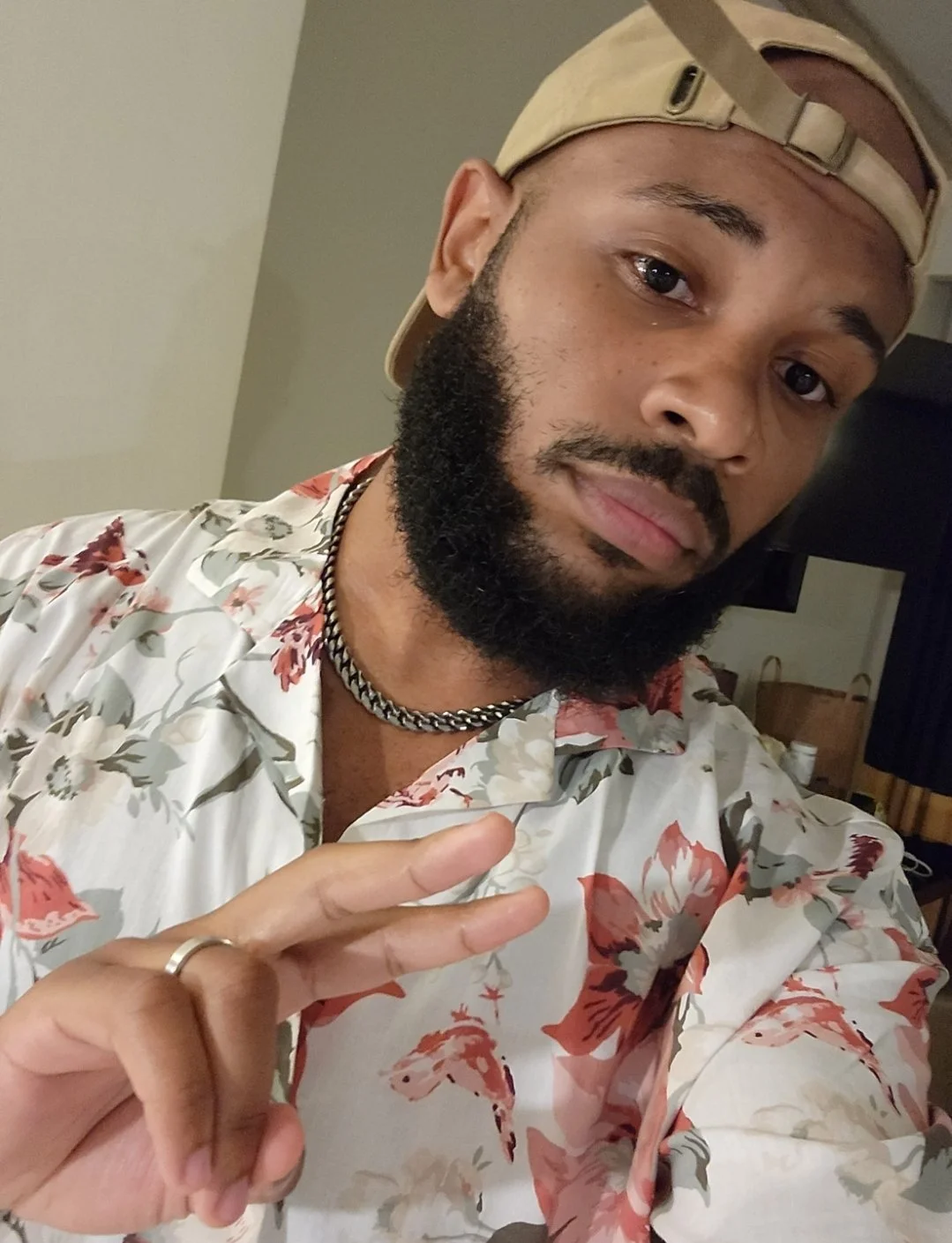 Sneakerhead Spotlight: Mike AKA @MikeDSykes