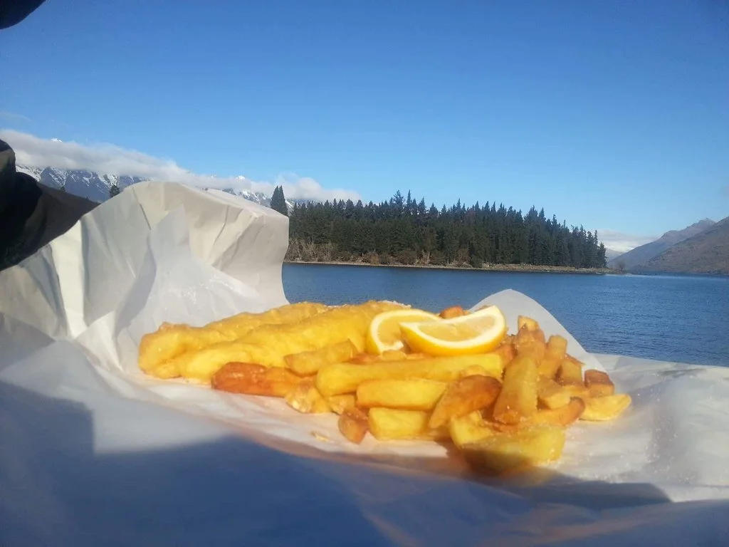  Sent in by a customer who enjoyed a bit of chur for lunch, by the lake.. 
