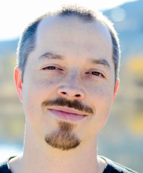 HeadshotPaul.jpg