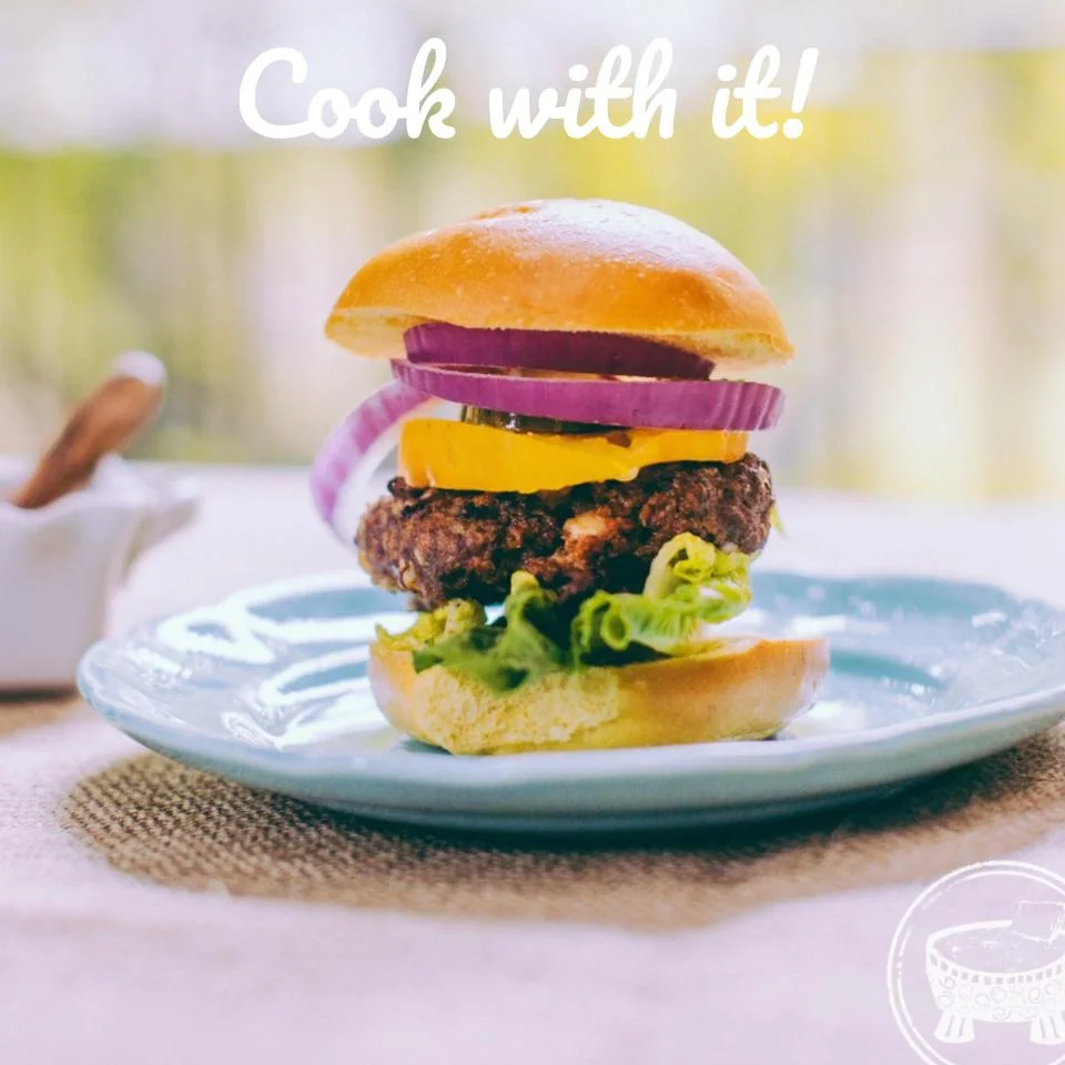Burger Cook w_ it (1).jpg