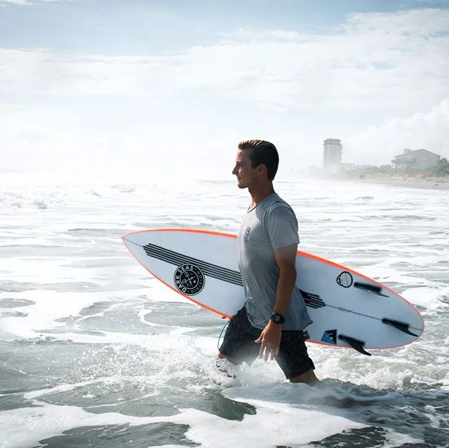 Good times all the time when charging with @chaunchoo ⠀
(Swipe left to see him go X games mode) ⠀
⠀
⠀
#darkseas #freaktraction #goodtimesallthetime #florida #surfing #spacecoast #photooftheday #instagood #aquatech_imagingsolutions #nikon #d750 #gordz