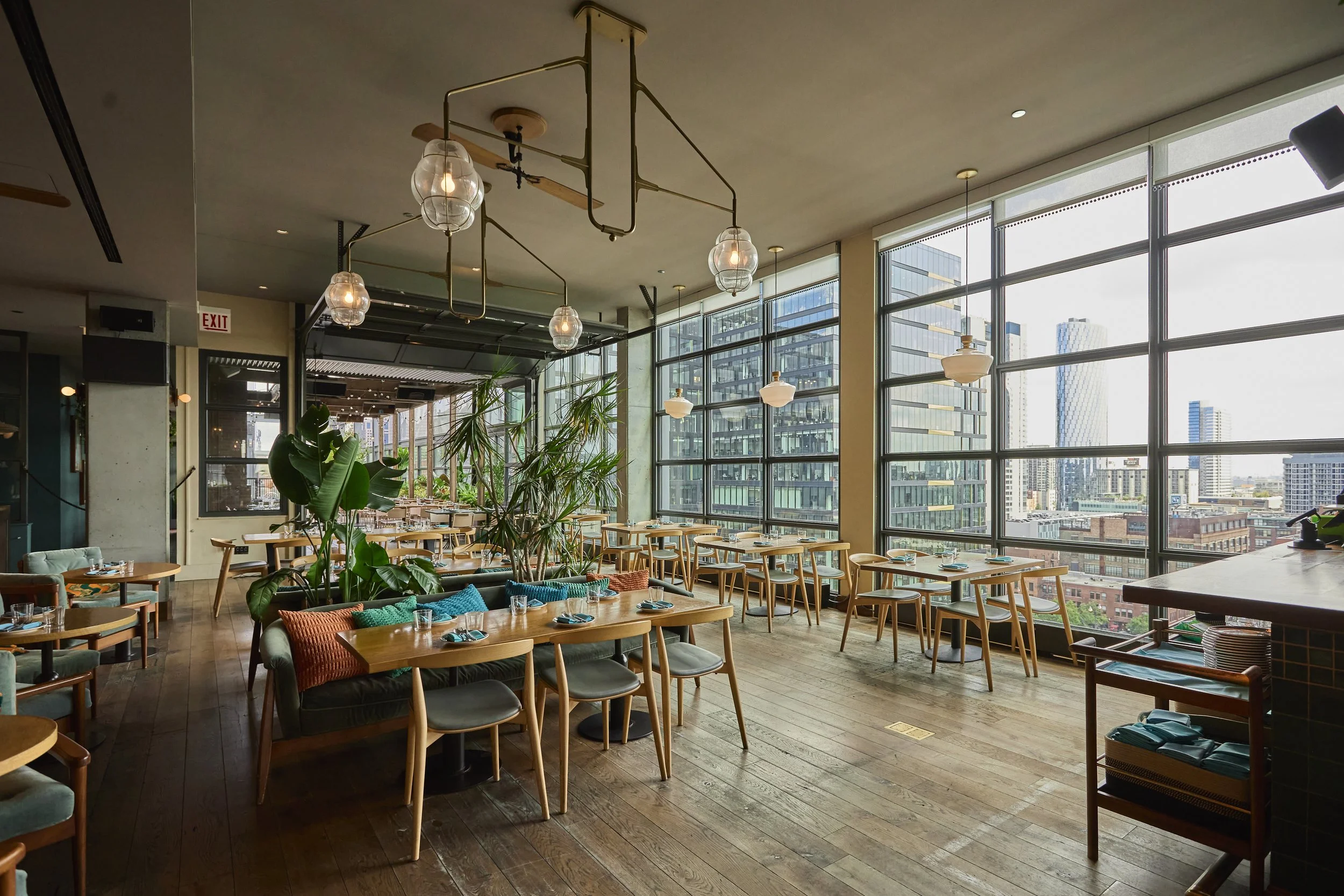 07_26_Cabra_NP_18_Interior_Dining_Room.jpg