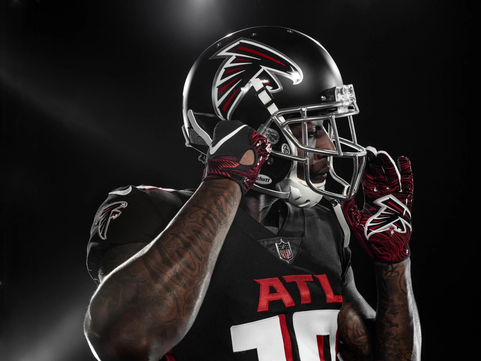 2020_AtlantaFalcons_CalvinRidley_Home_Portrait_3270.jpeg