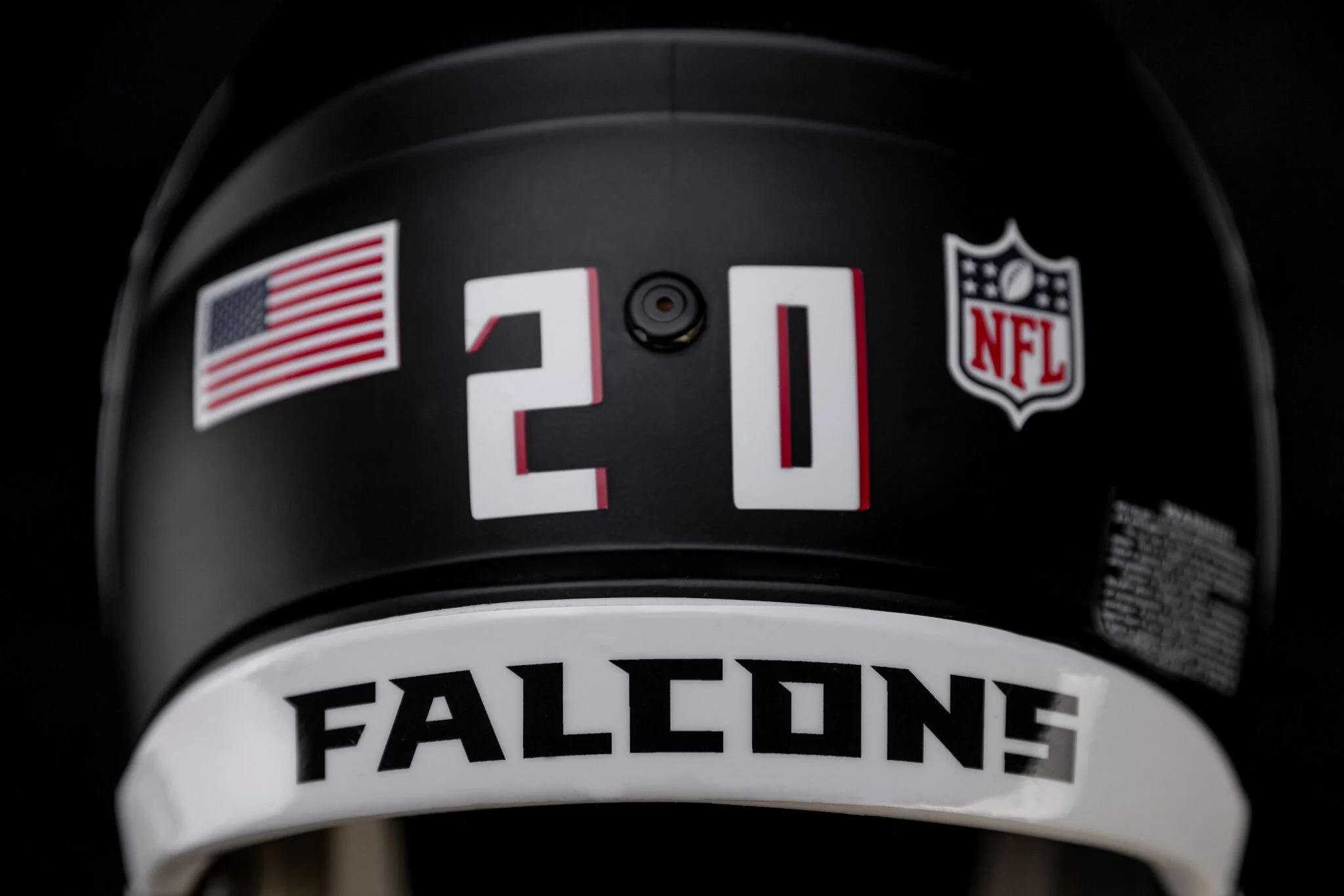 2020_AtlantaFalcons_Home_Helmet_1984.jpeg