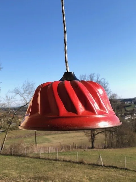 Gugllampe Rot