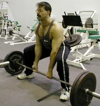 Sumo deadlift (start)