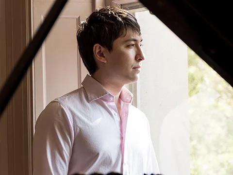 Pianist Sean Kennard Performs Admired Chopin Composition ‘Heroic Polonaise’