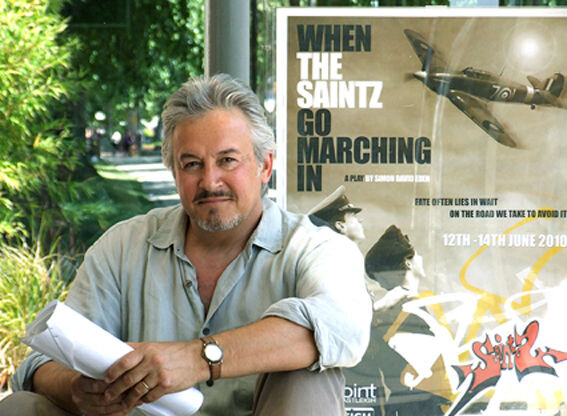 SDE playwright 'Saintz'