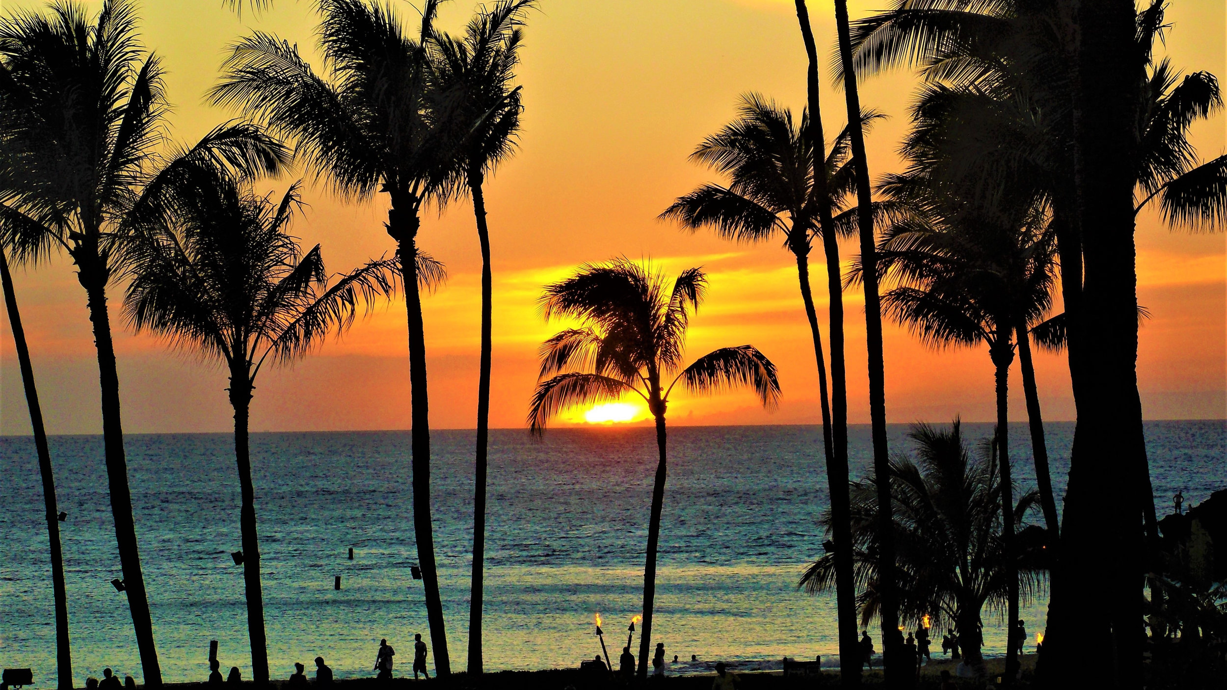 maui hawaii sunset beach.jpg