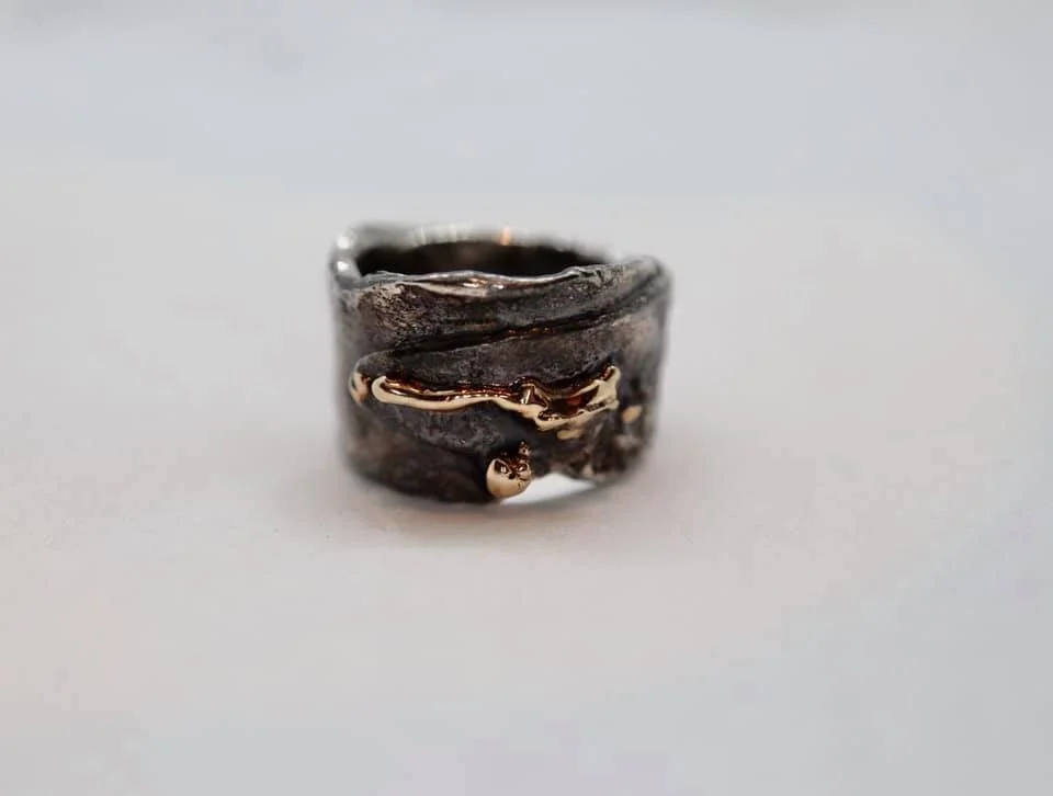Reticulated Silver/14k Band 