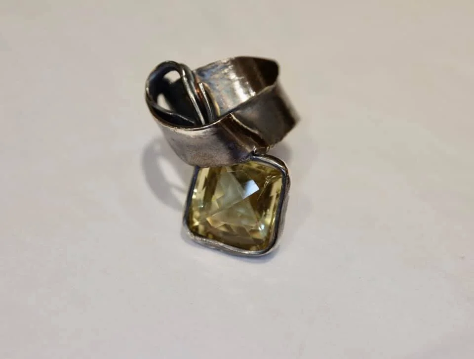 TOPAZ ARMOUR RING 2