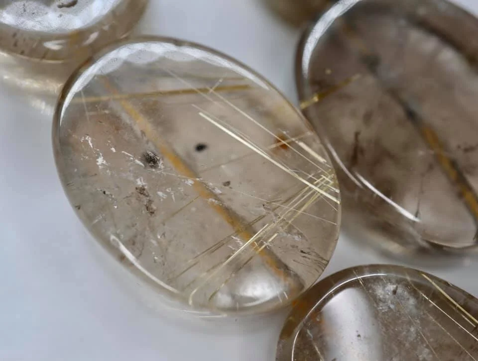 Hand-cut Rutilated Quartz Strand (Oval)