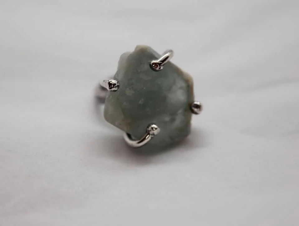 Oxidized Aquamarine Claw Ring