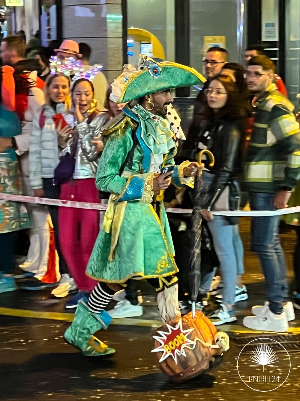 26eestlaste karnevalibuss tenerife karneval santa cruz 2023 kanaarid ekskursioon.jpg
