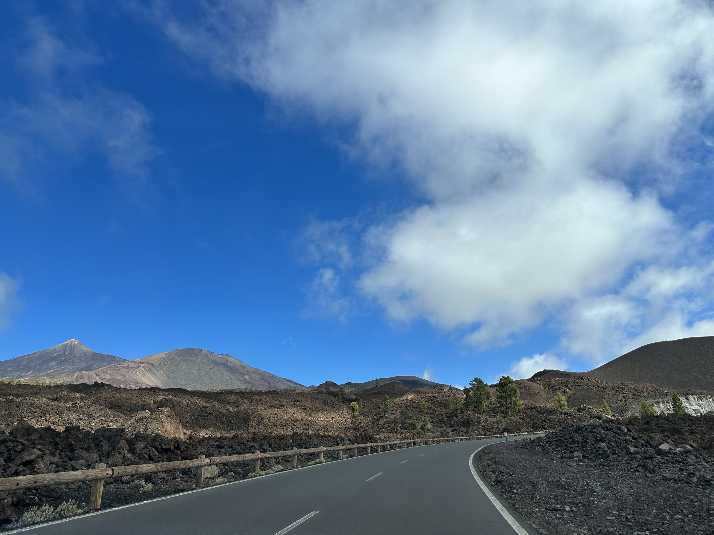 Tenerife24 auto rent Tenerifel ja Kanaari saartel, eestikeelsed ekskursioonid, pargipiletid, meelelahutus Tenerifel, eestlased Tenerifel.4.jpeg