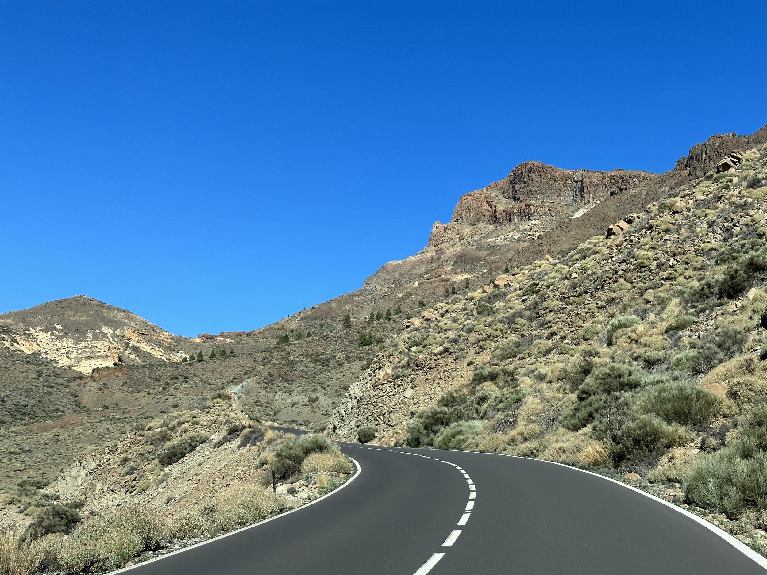 Tenerife24 auto rent Tenerifel ja Kanaari saartel, eestikeelsed ekskursioonid, pargipiletid, meelelahutus Tenerifel, eestlased Tenerifel.6.jpeg