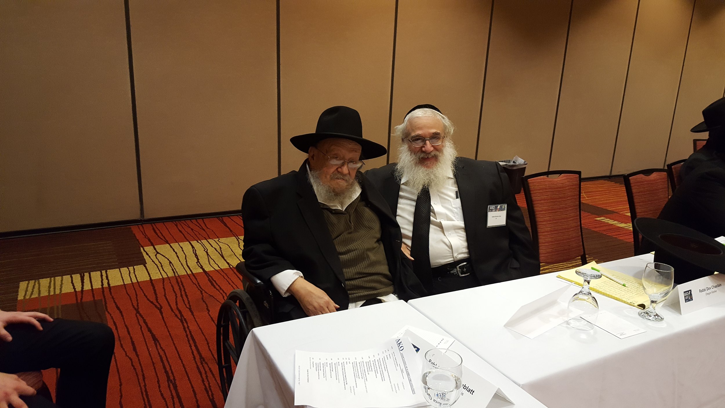 Reb Chaim Goldzweig and Rabbi Moshe Katz at the AKO Convention Oxnard CA February 2017.jpg