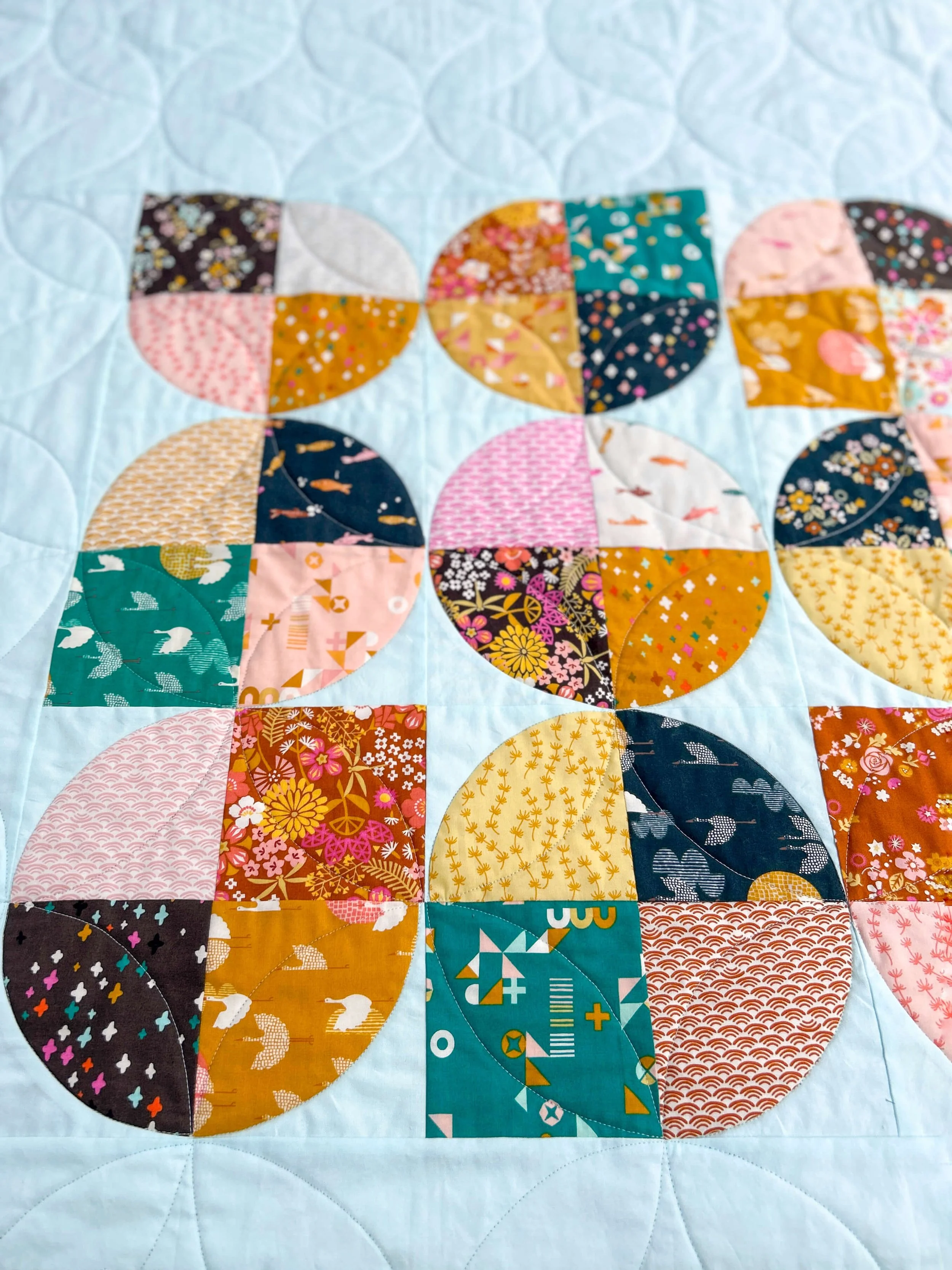 Round Quilt Pattern Abstract Gather Round Quilt Tutorial — Megan Collins Quilt Design