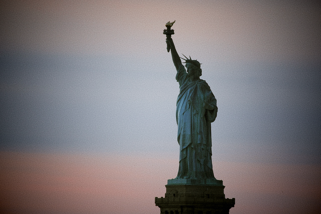 Executive Order on Building the National Garden of American Heroes