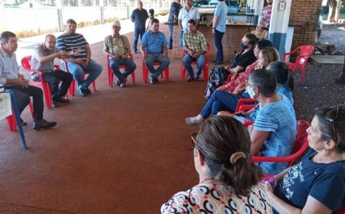 Sonho antigo: Ação de Barbosinha finalmente vai levar asfalto para Picadinha