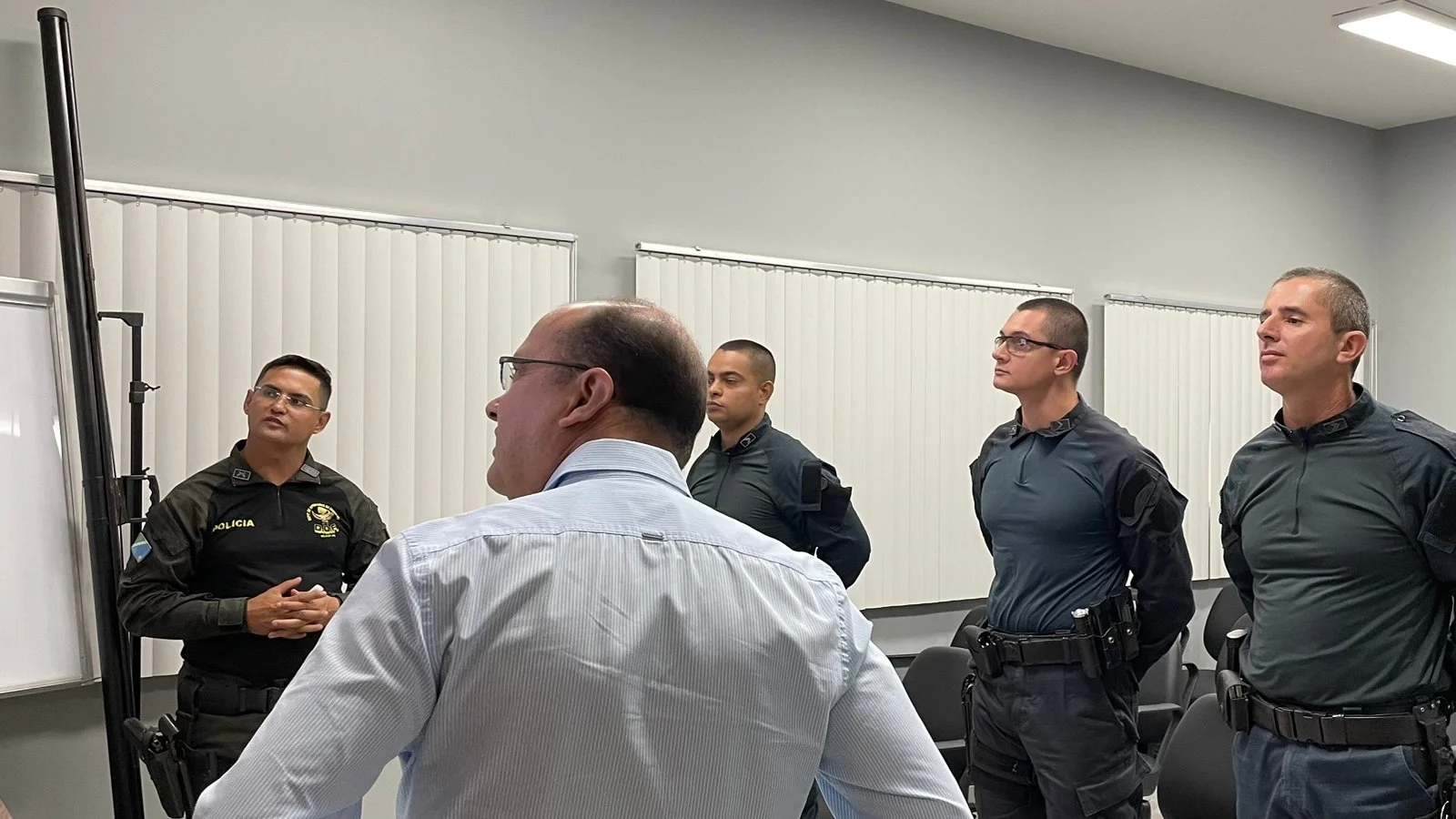 Vice-governador debate no DOF protocolos de segurança da fronteira