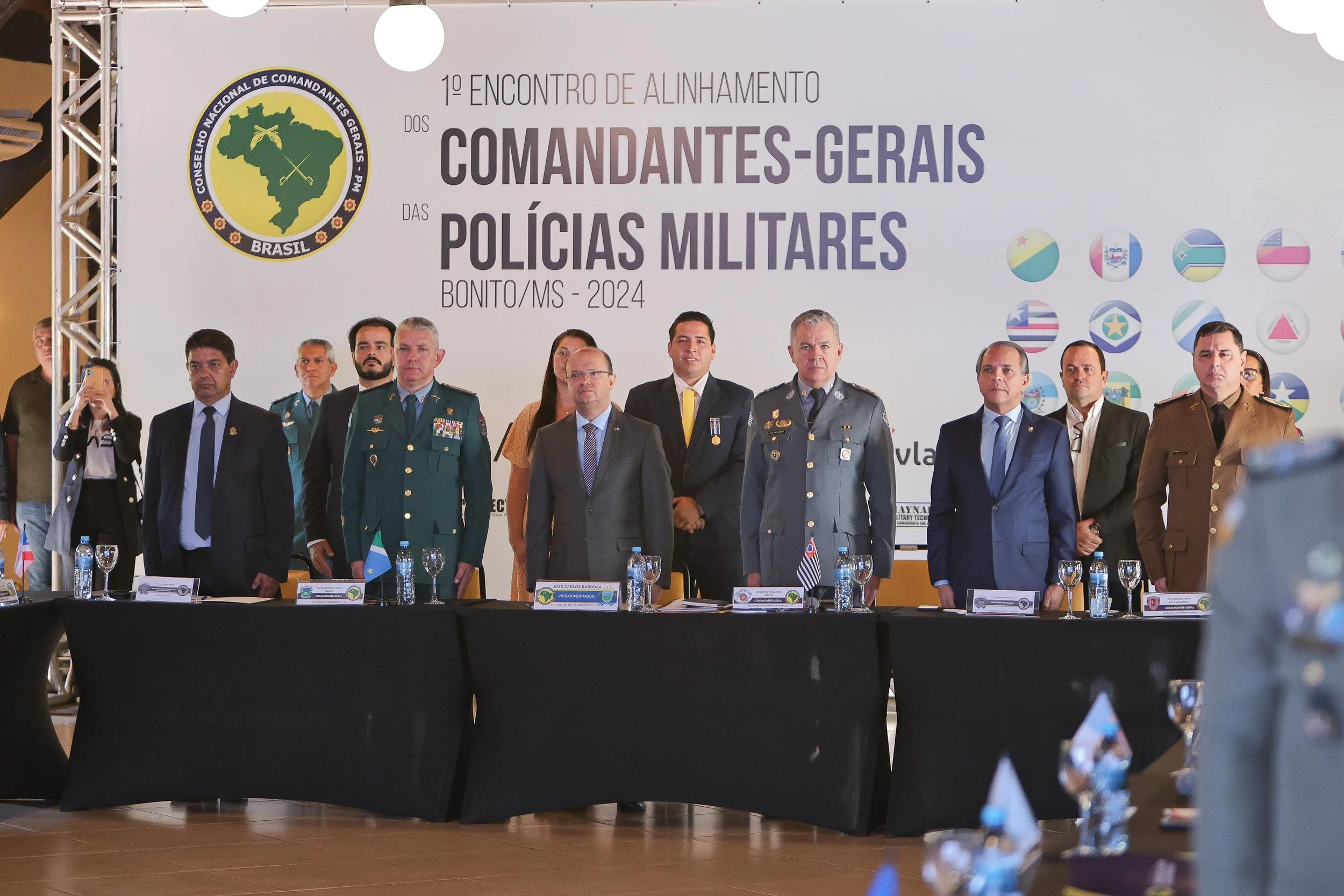 Governo de MS reforça compromisso com segurança em encontro de comandantes da PM