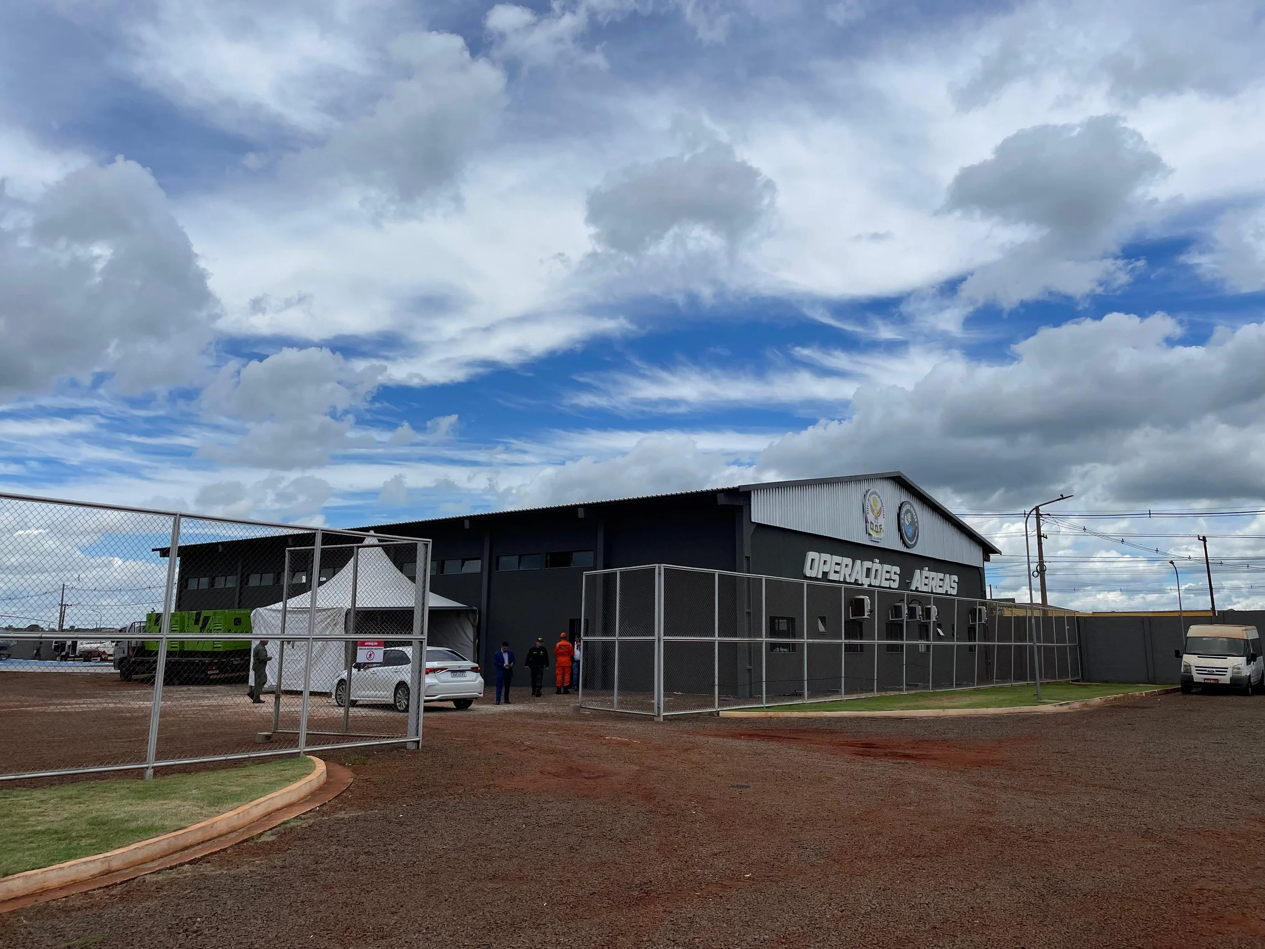 Governo de MS reforça segurança de fronteira com novo hangar para operaçõesaéreas em Dourados