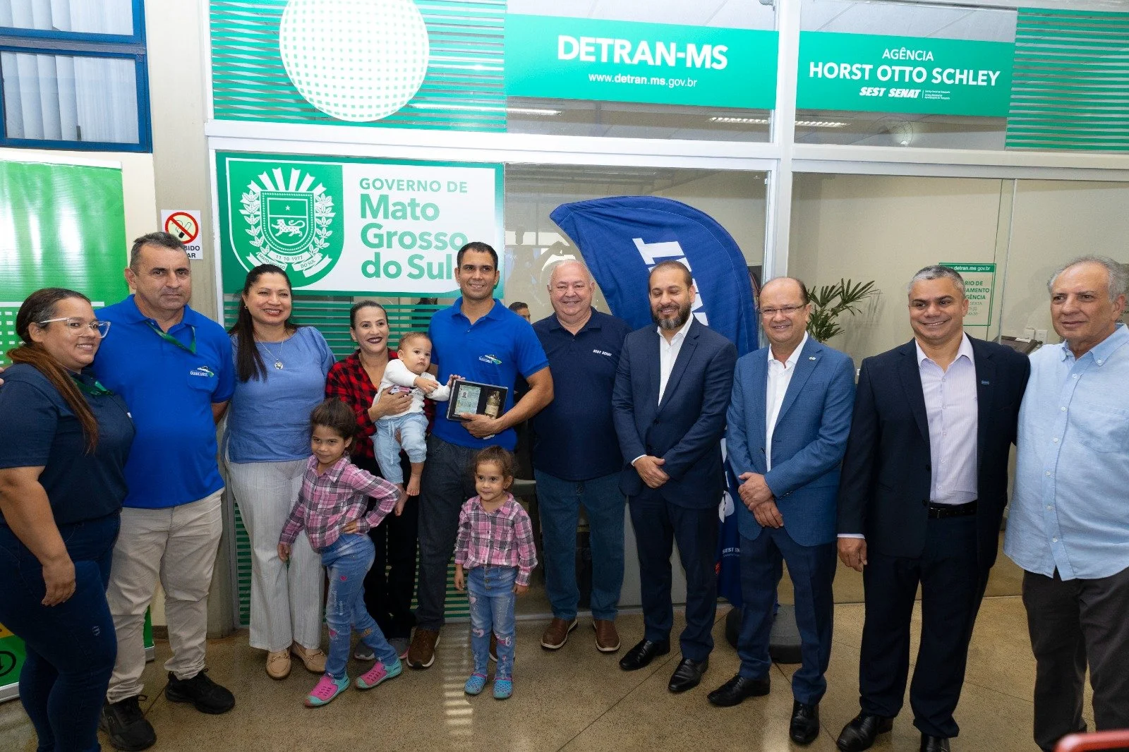 Governo do Estado abre caminhos para a inclusão: venezuelano recebe CNH brasileira e avança no mercado de trabalho