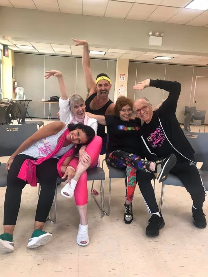  Yvonne &amp; Roger Puckett Dance Fitness 