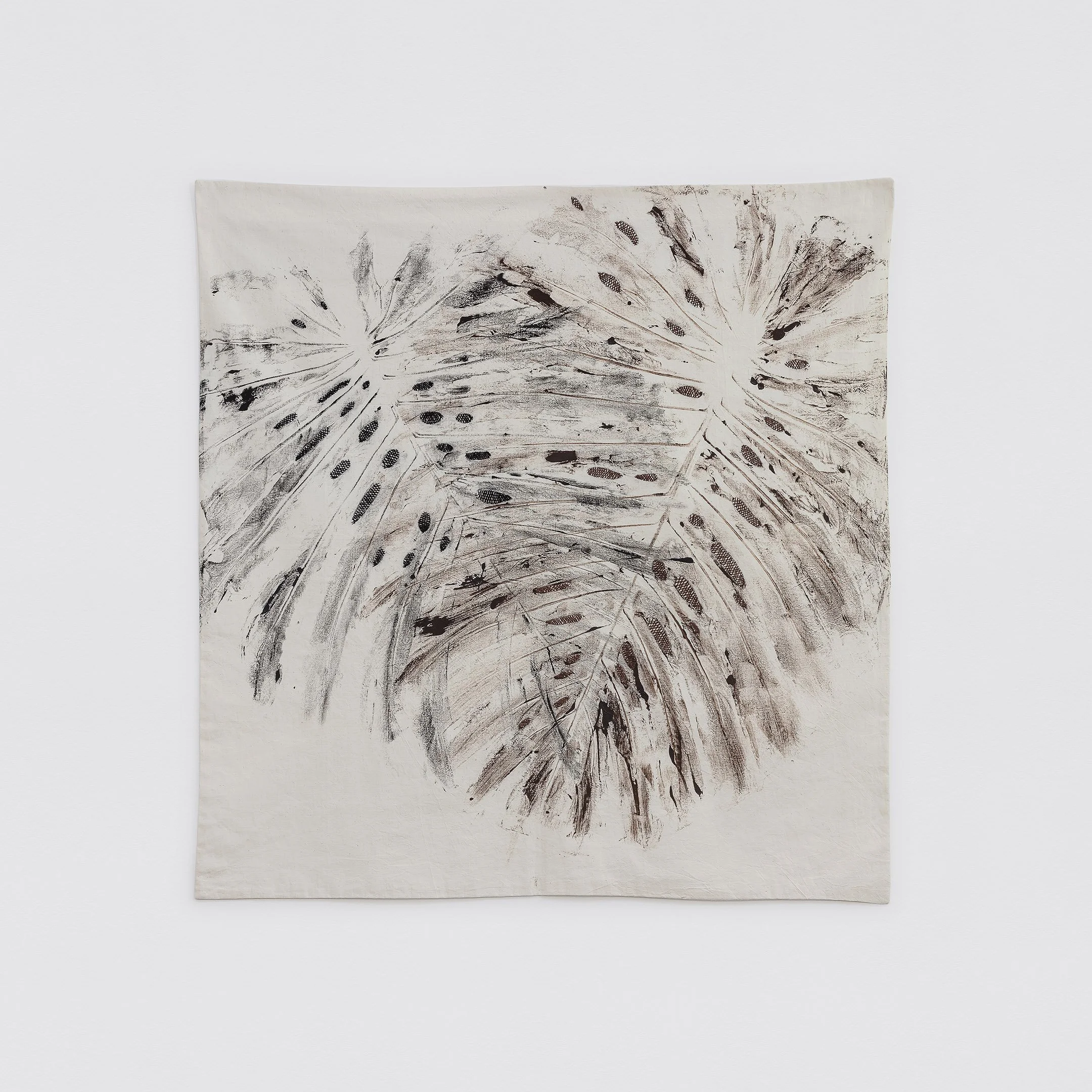  Maria Lucia Simonsen, Sem título, 2024. tinta acrílica, algodão cru e bordado, 95 x 92 cm 