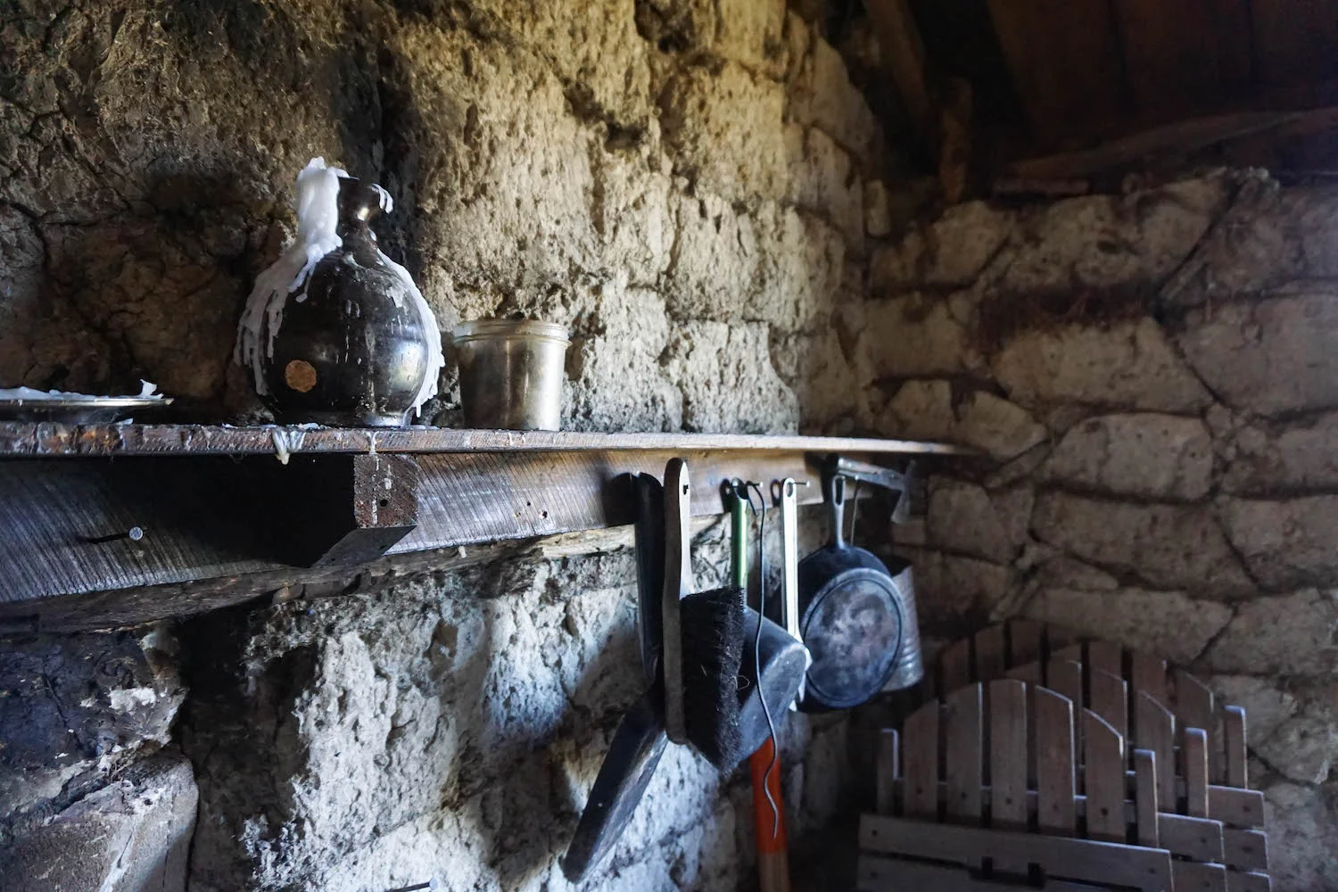 Mud hut interior.jpg