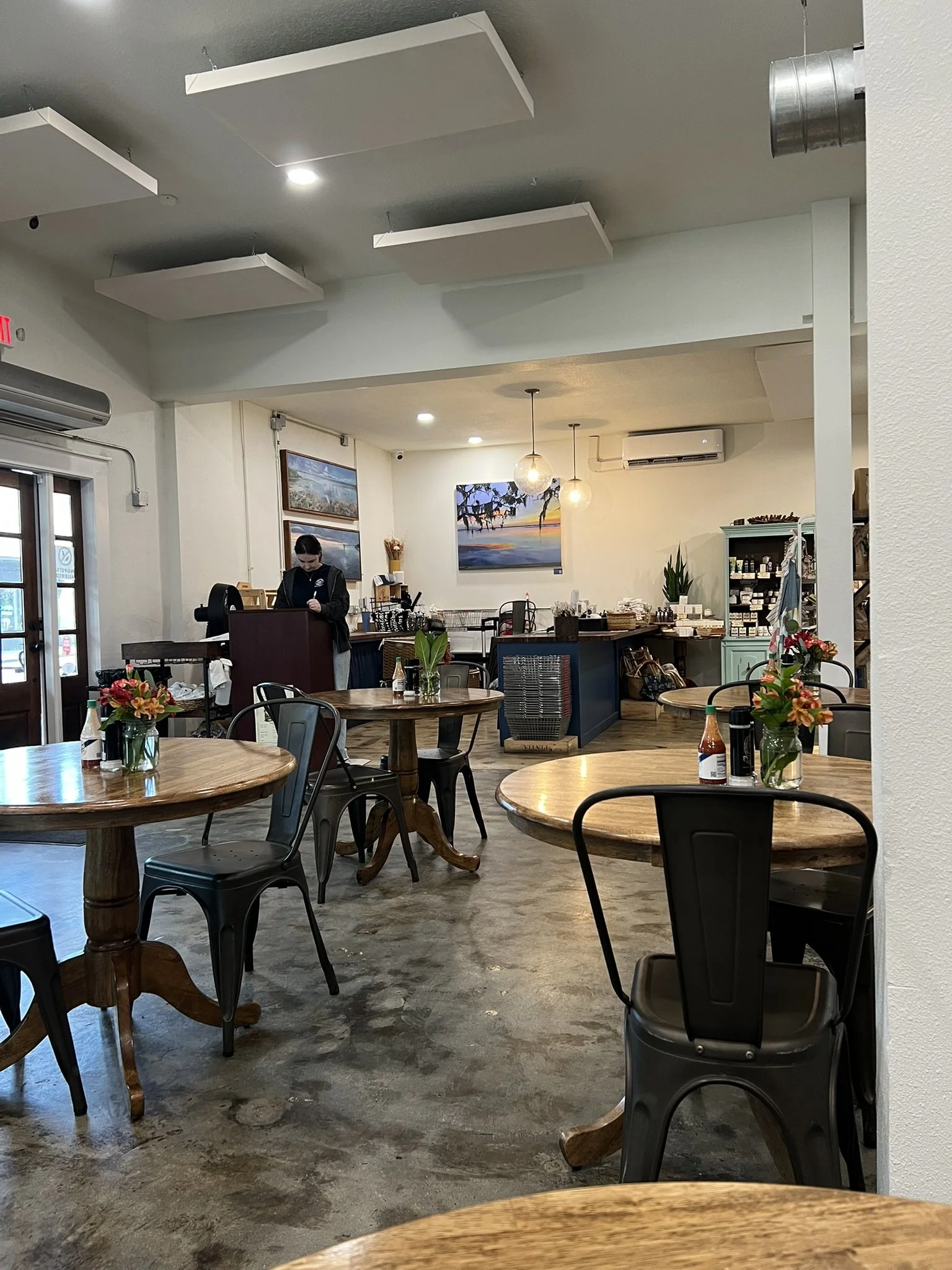 Tides Seafood Market (4).JPEG