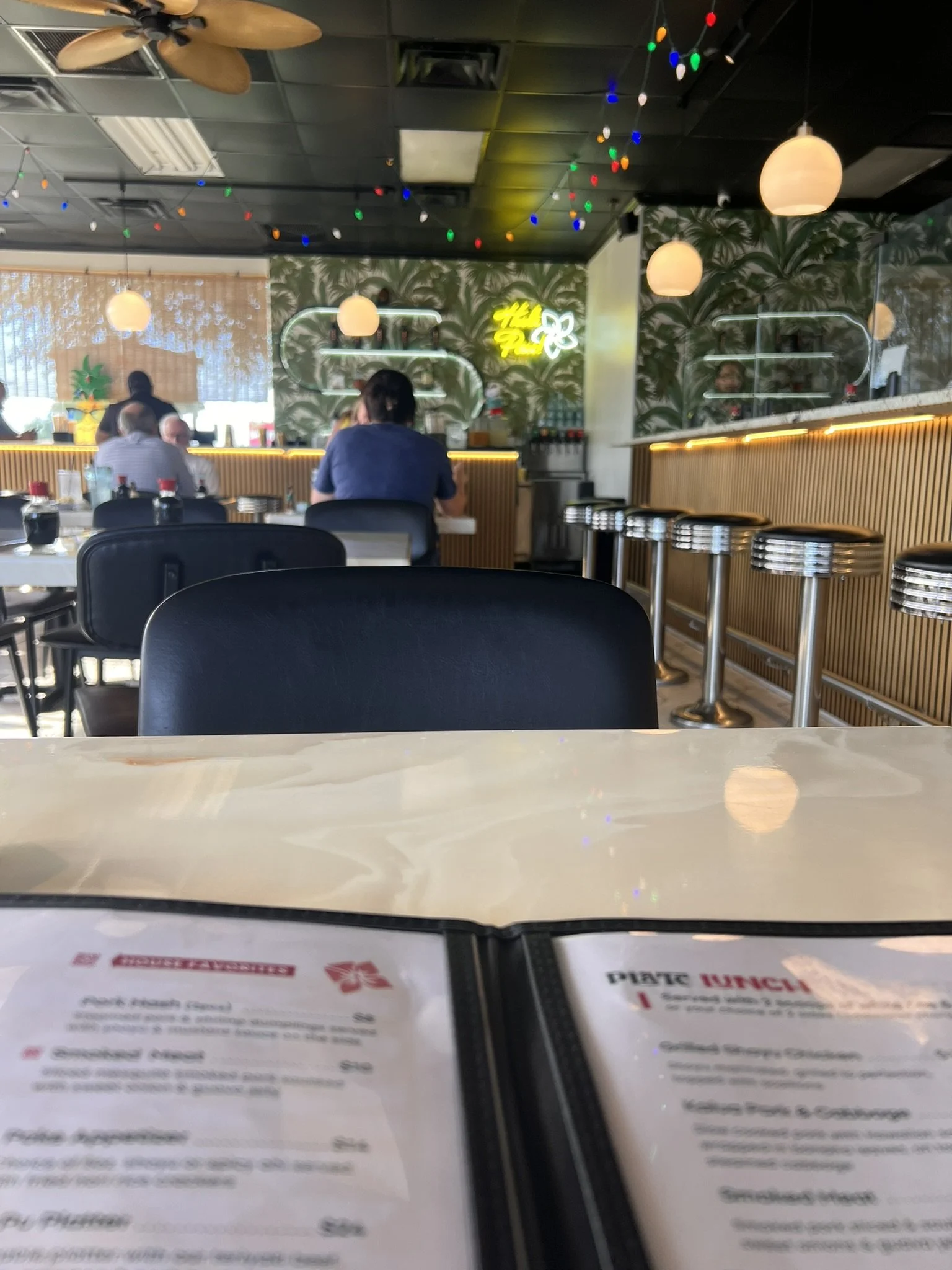 Moa Kai Hawaiian Diner (2).JPEG