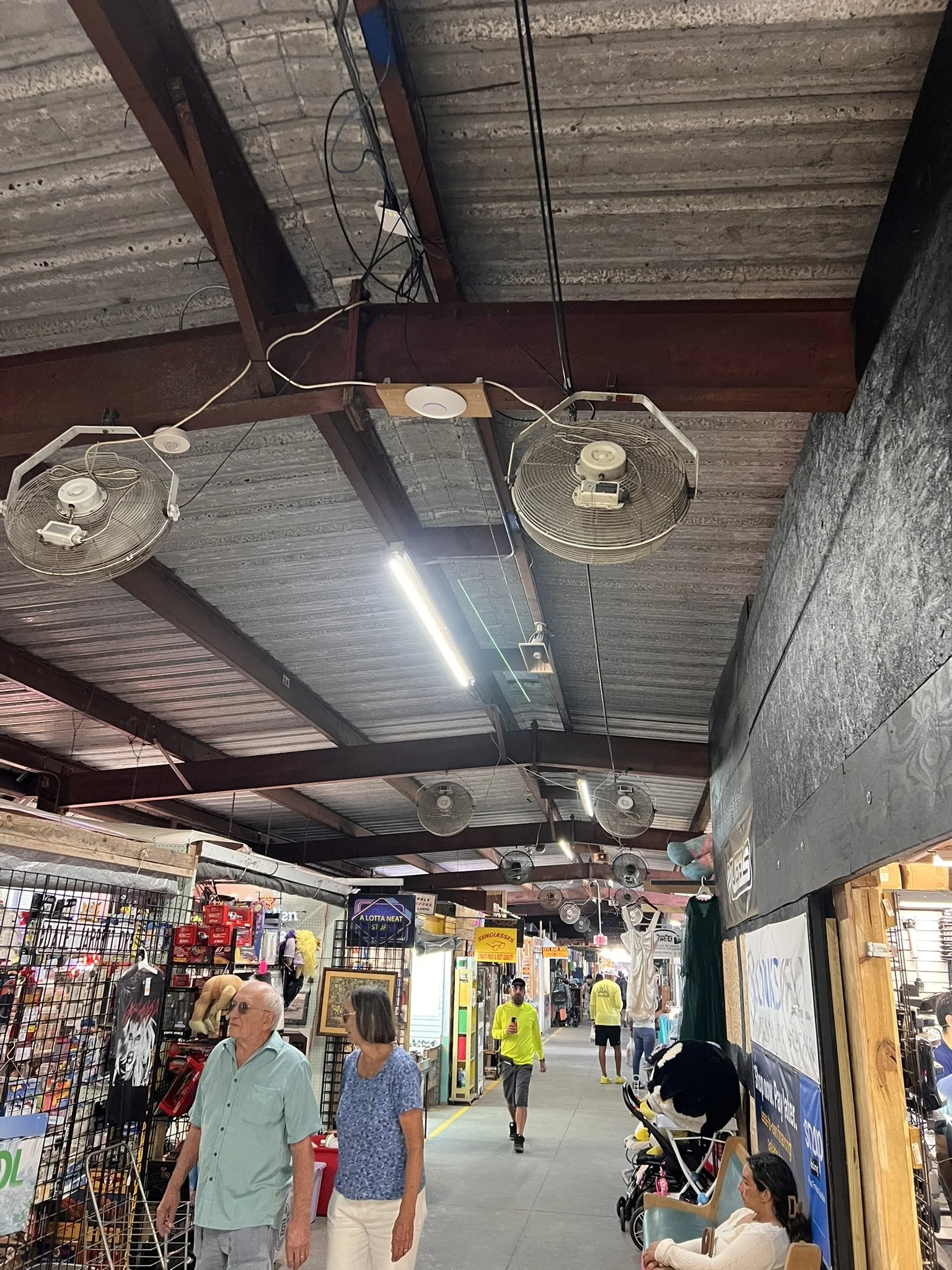 Rennigers Flea Market (13).JPEG