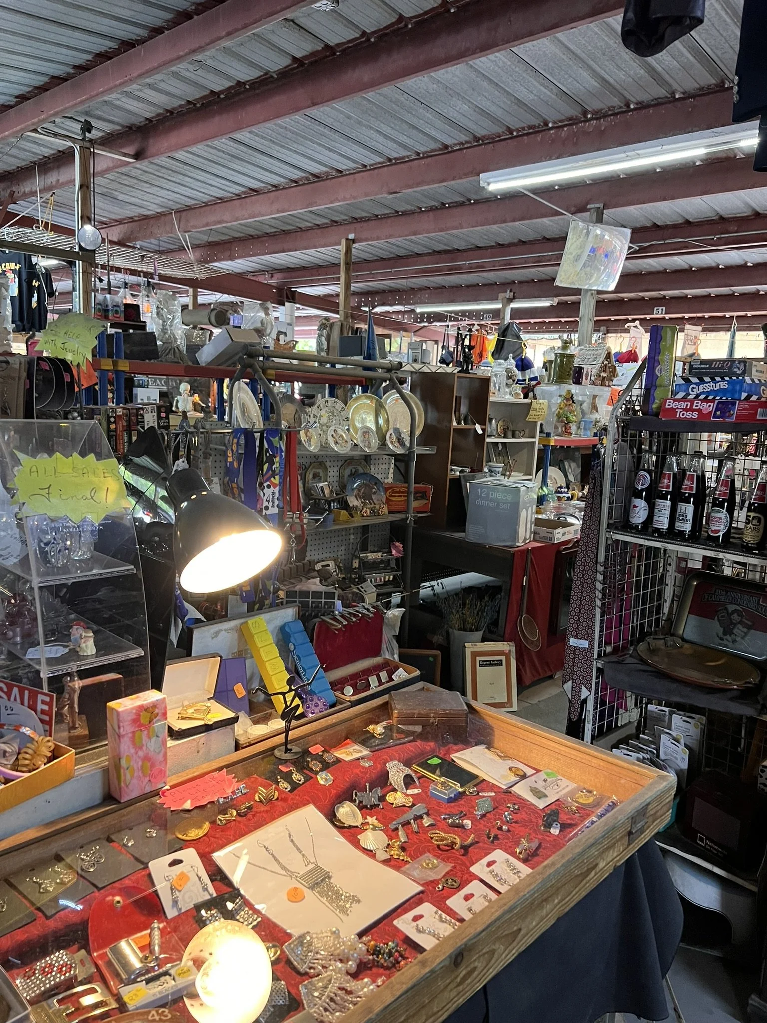 Rennigers Flea Market (27).JPEG