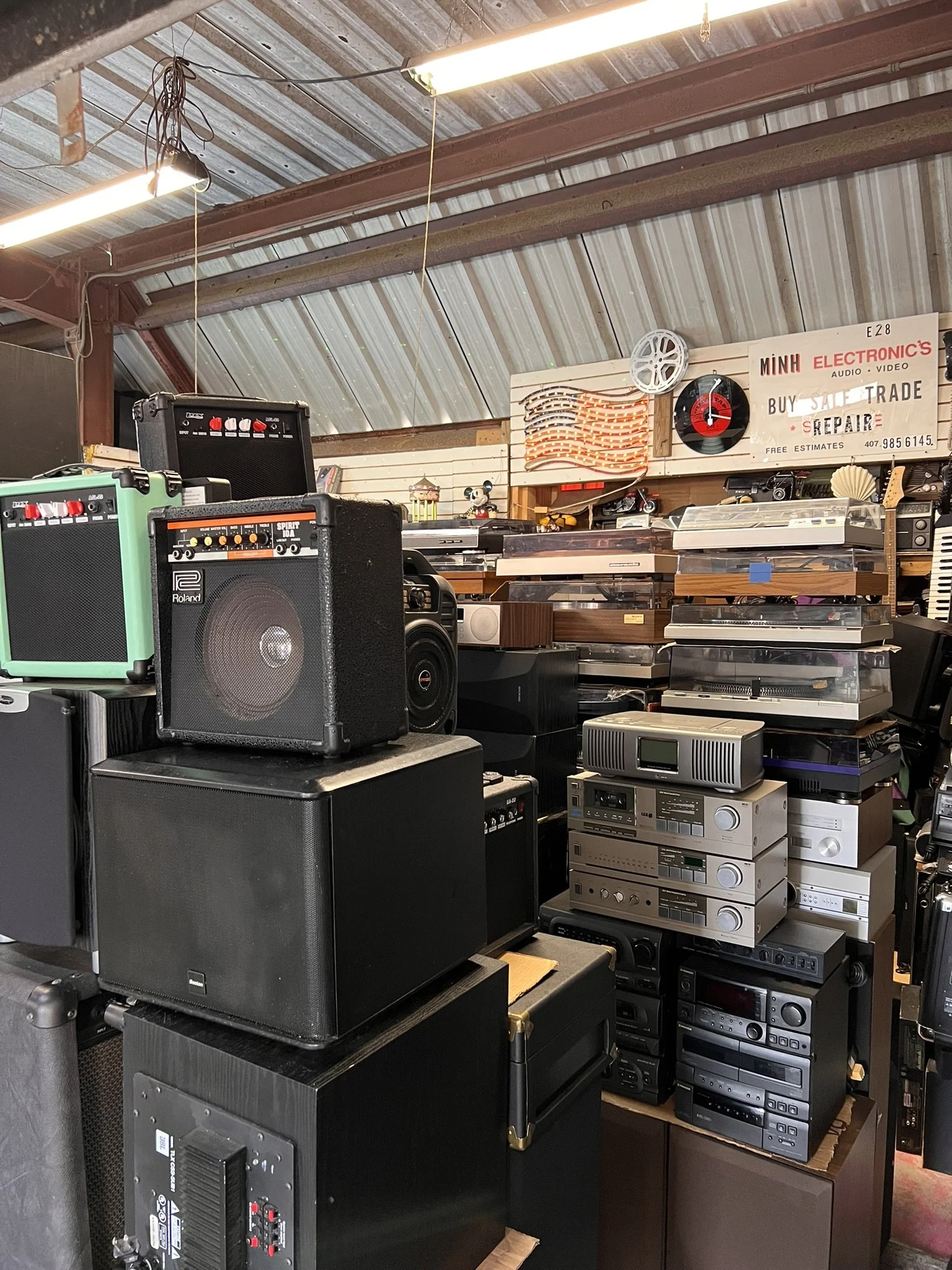 Rennigers Flea Market (7).JPEG
