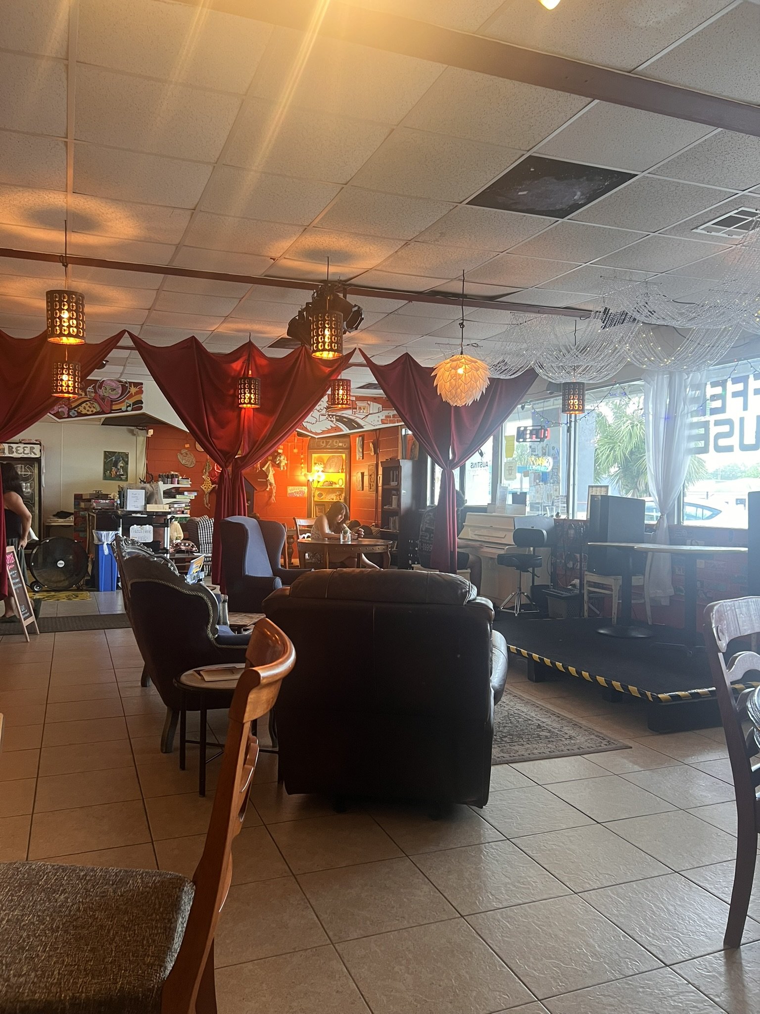 Austins Coffee (12).JPEG